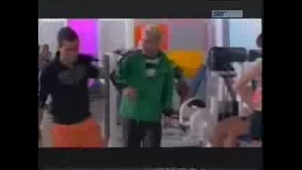 Christian Chavez - Pollito Loco