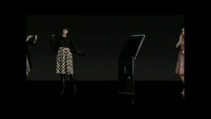 Реклама На Sony Ericsson W51s Със Erika Sa