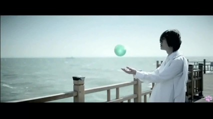 Shinee _underwater World