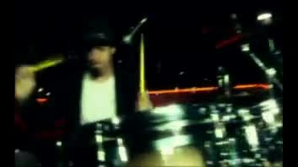 Drowning Pool - 37 Stitches Official Video 
