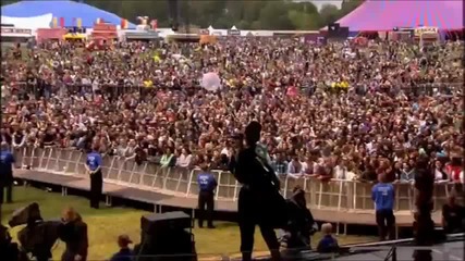 Leona Lewis - Collide - at Radio 1's Hackney Weekend 2012