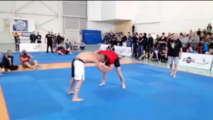Kristian Popov vs Todor Jelqzkov Adcc 2013 77 kg