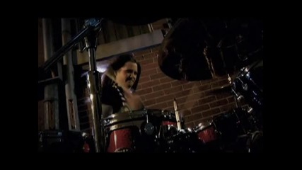 Skillet - Looking For Angels