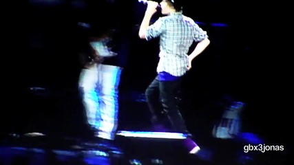 Justin Bieber - Down To Earth (popcon)