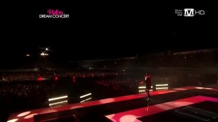 Gil Hak Mi - Moving On @ Hallyu Dream Concert (06.10.2011)