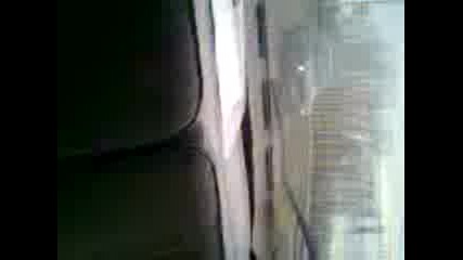 Peugeot 309 (105hp) Vs Bmw 520i (150hp)