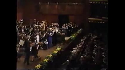 The Brindisi- La Traviata - Pavarotti
