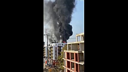 Пожар избухна в София