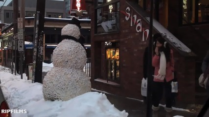 Снежният човек атакува - Смях!!!