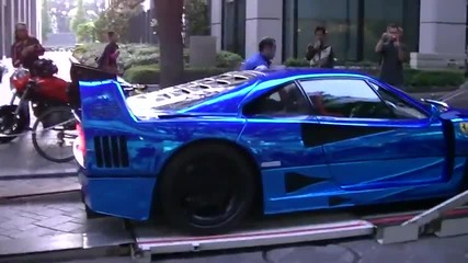 Суперколата Ferrari F40 Lm Blue Chrome
