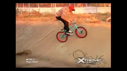 Props 71 - Props Visual