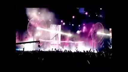 Muse - Plug In Baby (live) 