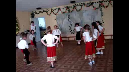 Народни танци в 55 Одз Иглика