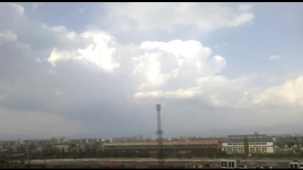 Буреносни облаци приближават София 5.4.2014