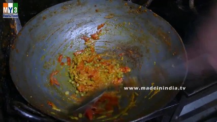 Бърза Храна на улицата в Мумбай - Paneer Bhurji