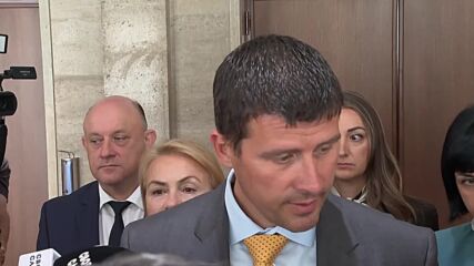 "Сметищата бълбукат": "Величие" внесе вот на недоверие на тема екология