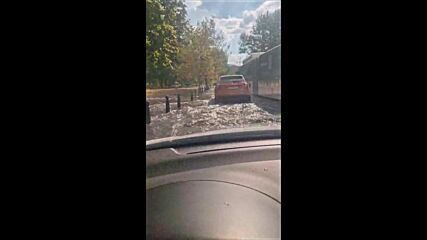 Силна буря с градушка в София