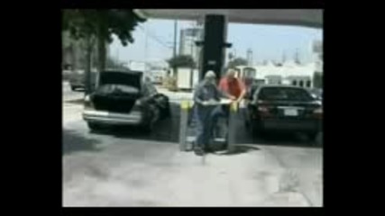 Ето как се краде бензин !!! Смях 