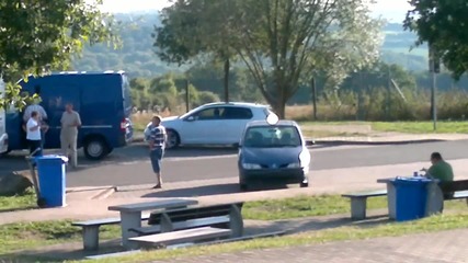 Меган без номера у Немско - without license plate in Germany