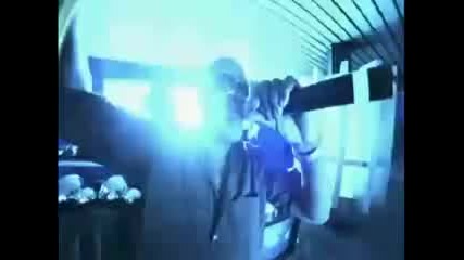 Jerry Ropero Ft. Mr. Mike - Put Your Hands Up In