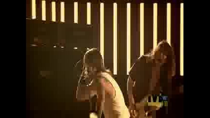 Red Hot Chili Peppers - Me & My Friends Live In Milan