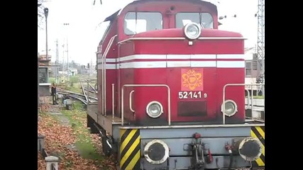 Локомотив 52 - 1412 маневрира на гара Горна Оряховица 