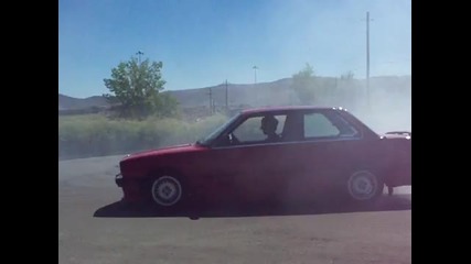 Bmw E30 325i donut 