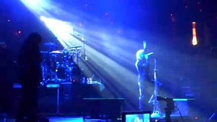 Thousand Foot Krutch - Fire It Up Live In Green Bay 2.4.2011