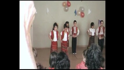 Народни танци. Ния - Сирма. Месец май 2008 г. - 9 