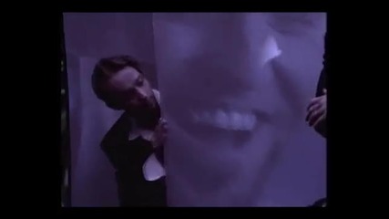 Wet Wet Wet - Love Is All Around (original clip)