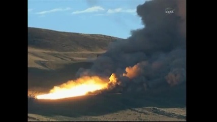 Dm-2 Nasaatk test fires five-segment solid rocket motor