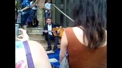 Justin Bieber playing _baby_ June 16th 2012 at the Avon Theatre