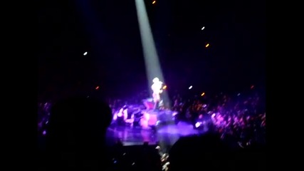 Rihanna - Fire Bomb @ The Last Girl On Earth Tour