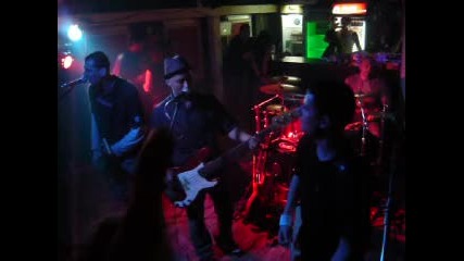 група Off Плевен