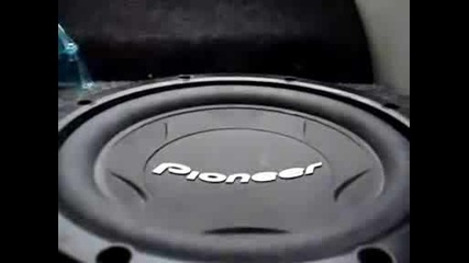 Pioneer Bass