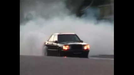 Mercedes 190e 3.6 Brabus Drifts & Burnout 