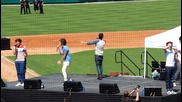 One Direction - What Makes You Beautiful на живо на Dr Pepper Ballpark