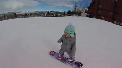Бебе на 14 месеца кара сноуборд