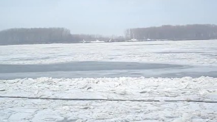Дунав при Силистра замръзна