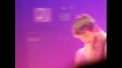Paramore - Turn It Off (11 - 3 - 09) 