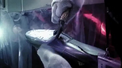 реклама на Adizero F50 