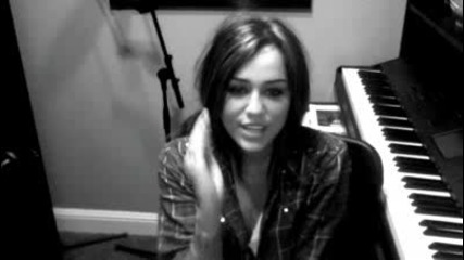 miley cyrus twloha 