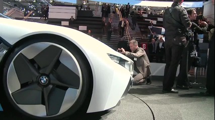 Bmw демонстрира част от новите си модели.