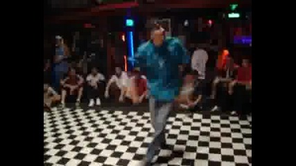 Renegade Vs Stenli