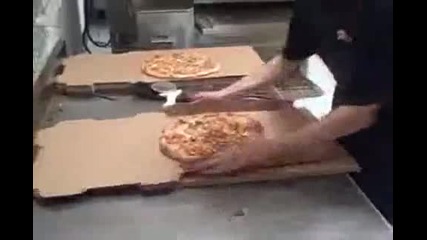 Най - бързото опаковане на пица