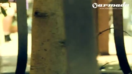 J Nitti Feat. Plavka - Surrender