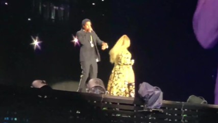 Apesh*t Live 2018 - Beyonce & Jay Z The Carters - On The Run 2 Tour