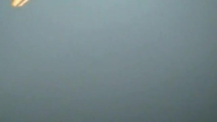Amazing Video Meteorite crashes towards earth in Peru
