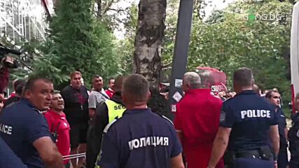 Обиди и освирквания при пристигането на ЦСКА 1948 на "Армията"