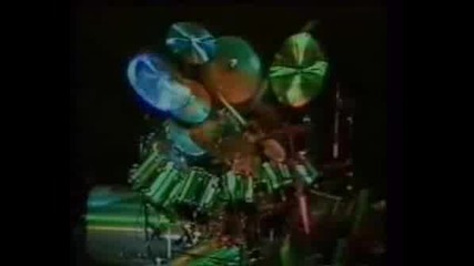 Kiss - Cold Gin(live Rio - 83)